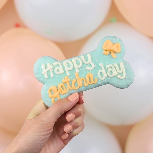 Wufers Gotcha Day Gift for Dogs Cookie Box