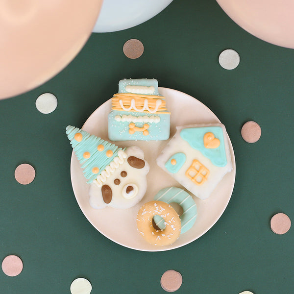 Wufers Gotcha Day Gift for Dogs Cookie Box